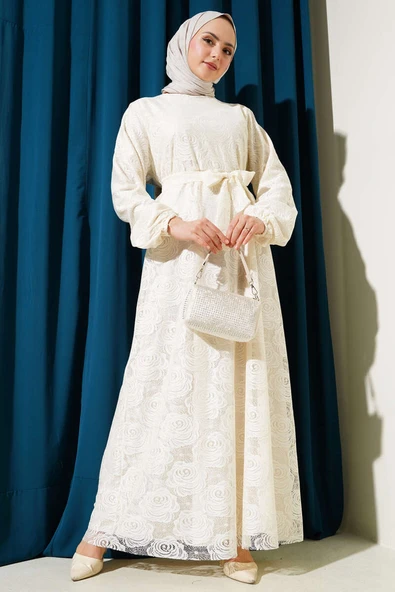 Gül Dantelli Kuşaklı Elbise Ekru ürün görseli 1