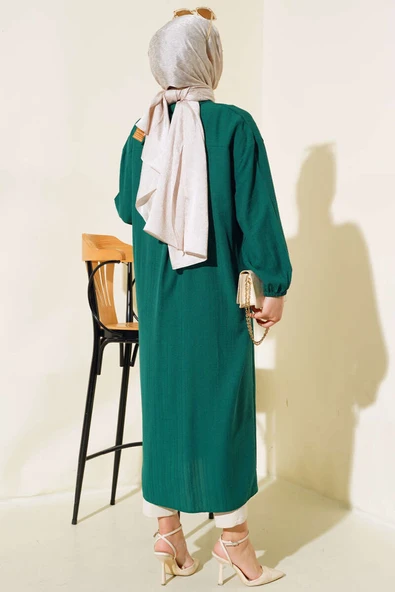 Tahta Düğmeli Ağaç Kabuğu Uzun Gömlek Zümrüt - Resim 3