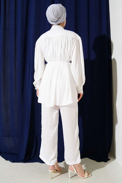 Taş Düğmeli Desenli Jakar İkili Takım Ekru - Resim 3