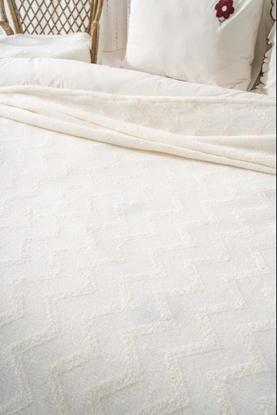 Rivaİstanbul Royal Jakarlı Raşel Zig Zag Çift Kişilik Punch Yatak Örtüsü - Resim 3