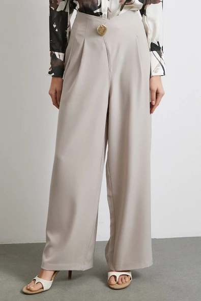 Düğme Detaylı Pensli Dökümlü Pantolon Bej - Resim 4