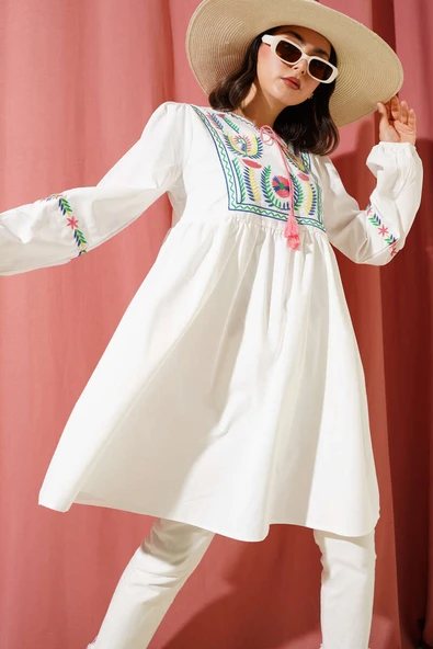 Önü Nakışlı Püskül İpli Tunik Pembe ürün görseli