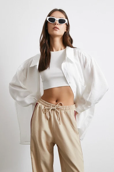 Oversize Cepli Modal Gömlek Beyaz ürün görseli 1