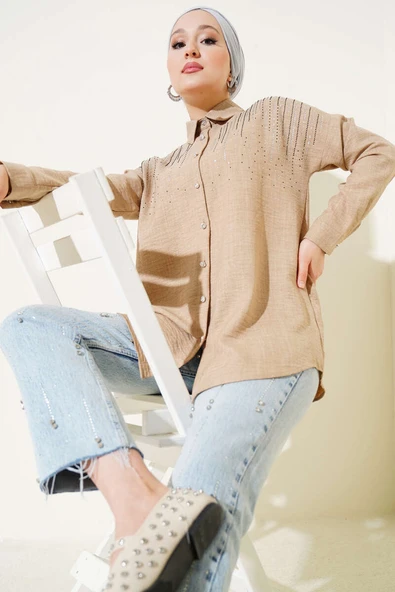 Omuz Taş Süslemeli Gömlek Camel ürün görseli 1