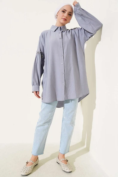 Kolu İnci Detaylı Gömlek Gri - Resim 2