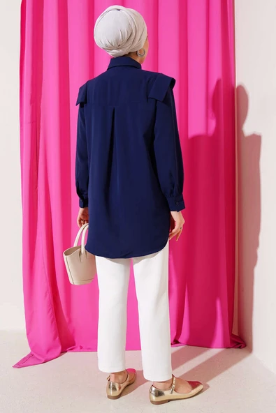 V Detaylı Gömlek Lacivert - 3