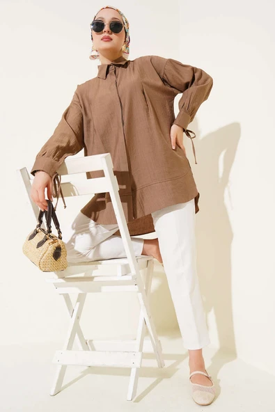 Manşet İpli Göğüs Pileli Gömlek Latte - Resim 2