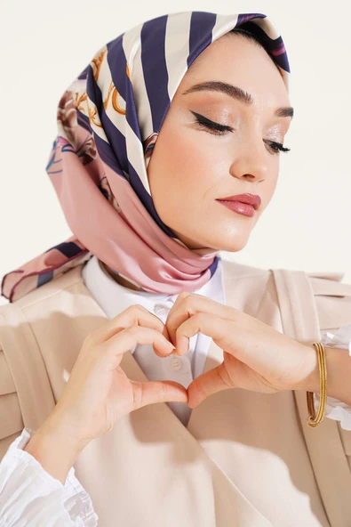 Şeritli Çiçek Desen Rayon Eşarp Pudra