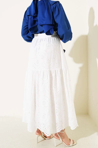 Brodeli İnci Detaylı Etek Beyaz - Resim 3