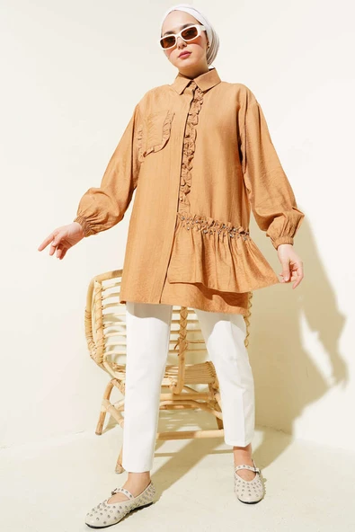 Taşlı Fırfırlı Gömlek Camel - Resim 2
