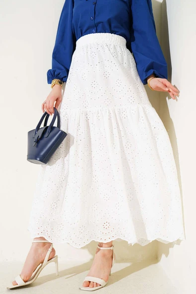 Brodeli İnci Detaylı Etek Beyaz ürün görseli 1