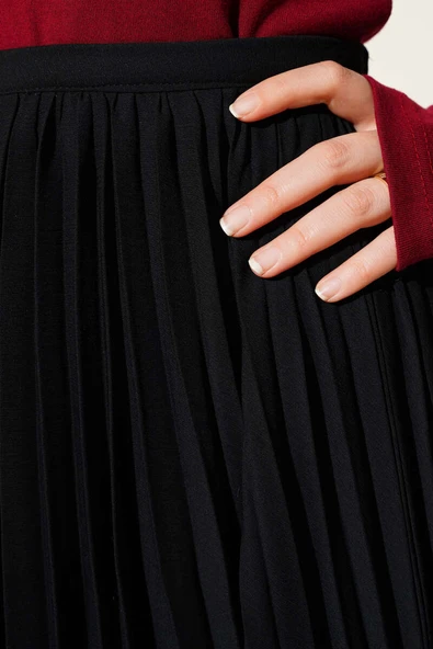 Bel Fermuarlı Şifon Pileli Etek Siyah - 4