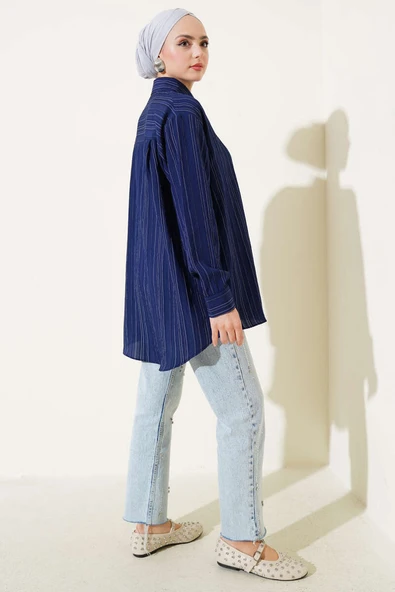 İnce Çizgili Cep Taşlı Gömlek Lacivert - Resim 3