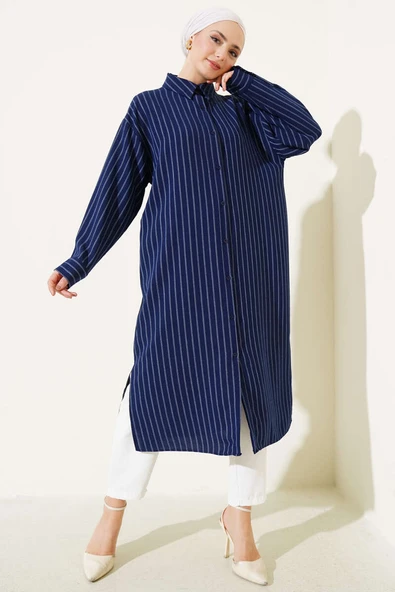Yanı Yırtmaçlı Çizgili Uzun Gömlek Lacivert ürün görseli 1