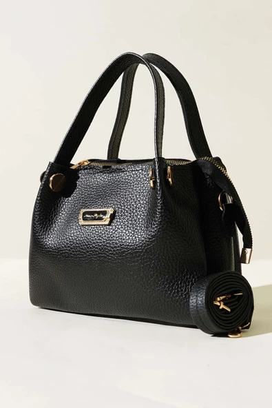 Üç Bölmeli Armalı Çanta Siyah ürün görseli 1