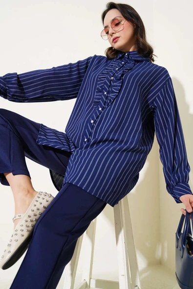 Fırfır Detaylı Taş Düğmeli Çizgili Gömlek Lacivert ürün görseli 1