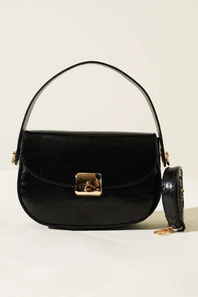 Kırışık Rugan Metal Tokalı Mıknatıslı Çanta Siyah - Resim 2