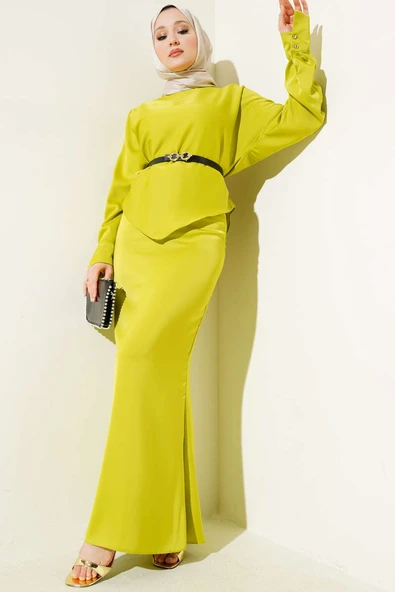 Kemerli Saten Kalem Etek İkili Takım Yağ Yeşili ürün görseli 1