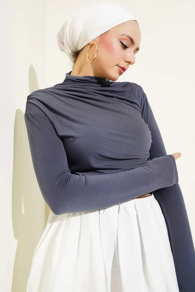 Balıkçı Yaka Yan Büzgülü Sandy Bluz Füme ürün görseli