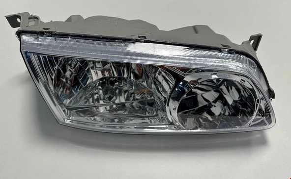 HYUNDAİ - ÖN FAR MANUEL SAĞ STAREX 2005- - 92102-4A500