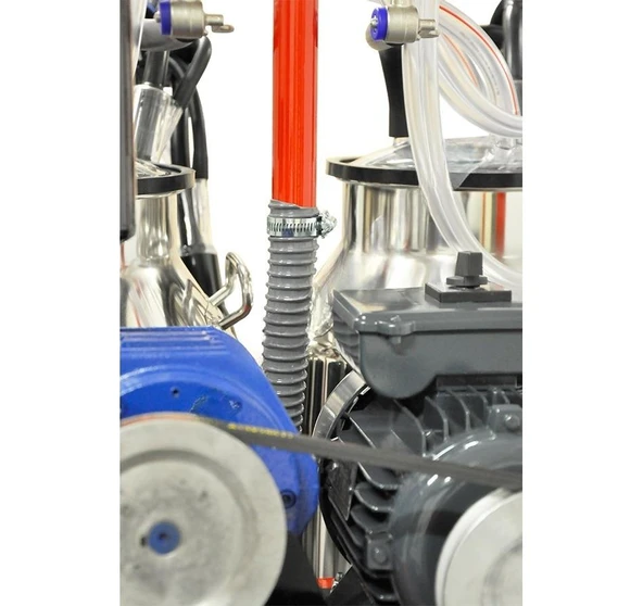 Sezer Çelik Güğüm Dört Başlık İnek Sağım Makinesi - 6