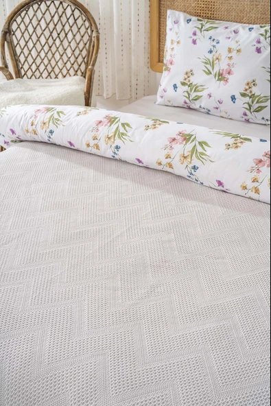 Rivaİstanbul Zigzag Açık Gri Çift Kişilik %100 Pamuklu Nevresimli Pike Takımı - 5 Parça Çeyiz Seti - Resim 3