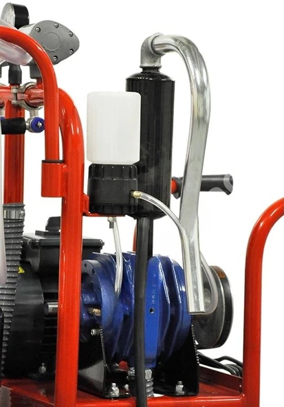 Sezer Çelik Güğüm Dört Başlık İnek Sağım Makinesi - 5