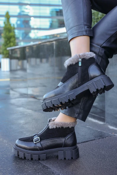 Hakiki Deri Kürklü  Kadın Kalın Taban Bot 010KZA8696 ürün görseli