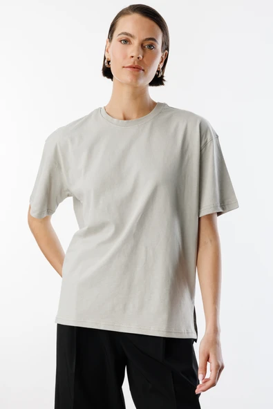 Kadın %100 Organik Pamuk Relaxed Fit Yırtmaçlı Yuvarlak Yaka T-shirt YIRTMAÇLI-T-SHIRT - 9