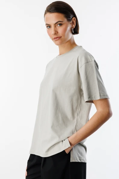 Kadın %100 Organik Pamuk Relaxed Fit Yırtmaçlı Yuvarlak Yaka T-shirt YIRTMAÇLI-T-SHIRT - 10
