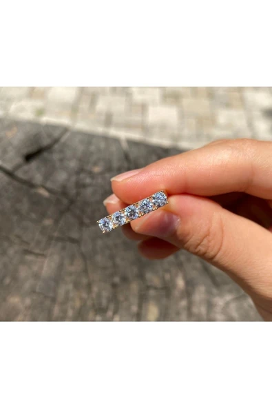 5 Taş Altın Yüzük - Resim 3