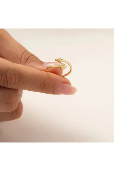 14 Ayar Kalbe Giden Ok Altın Yüzük ürün görseli 1