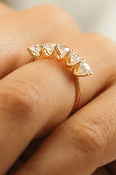 Sevgililer Günü Beştaş Altın Yüzük ürün görseli 1