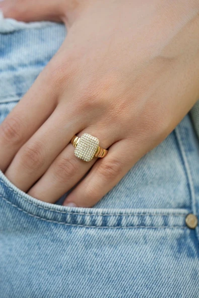 Taşlı Baget Tarzı Altın Yüzük - Resim 3