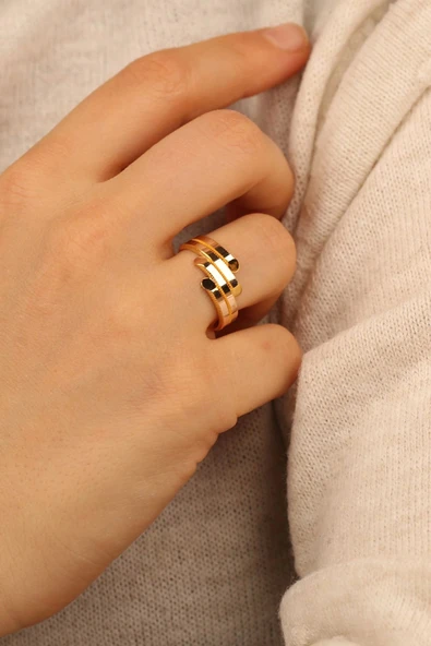 4 Sıra Ajda Altın Yüzük ürün görseli 1