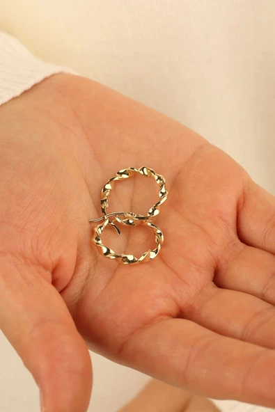 14 Ayar 2 cm Kıvrımlı Halka Altın Küpe - 2