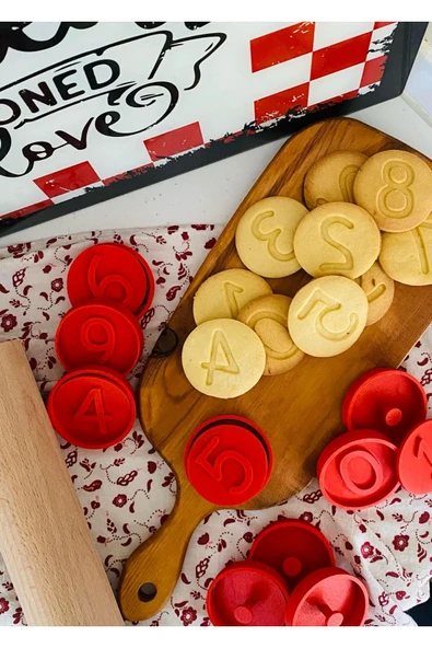 Luga Atölye Kurabiye - Oyun Hamuru - Damga ve Kesici 10 Parça Rakamlar - Sayılar Hamur Şekillendirici Kalıp Seti