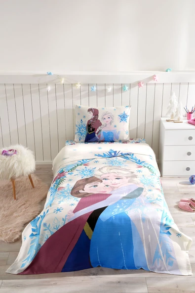 Frozen Winter Tek Kişilik Disney Lisanslı Lastikli Çarşaf Çocuk Pike Takımı