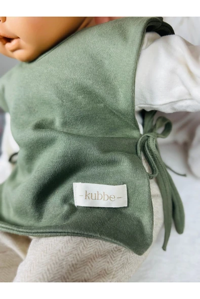 KUBBE Yeşil Pamuklu Mama ve Salya Önlüğü | Modern Tasarım, Yüksek Emicilik ve Kolay Giydirme Sistemi - 3