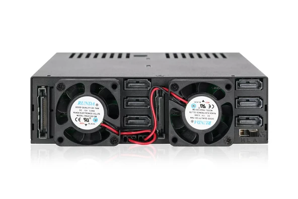 Icy Dock ExpressCage 2.5 inç Plastik Kasa Disk Yuva Ünitesi - 5