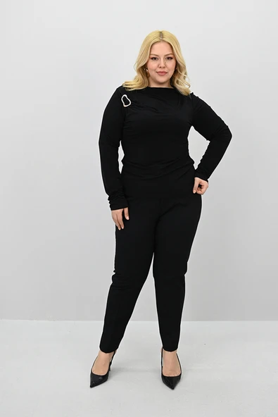 Kadın Büyük Beden Aksesuar Detaylı Drapeli Bluz 1924-25 - 7