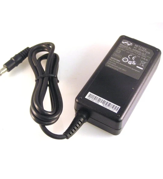 12 Volt 3.33 Amper 5.5 3.0 Uç Plastik Kasa Adaptör AD8260-7LF, İĞNE UÇLU  NETZTEIL ürün görseli