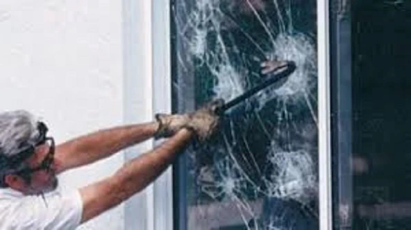 Güvenlik Cam Film Siyah Amerikan Çizilmez Orta Ton 75 cm x 4 metre - Resim 2