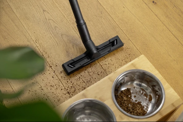 Karcher SE 4 Halı Yıkama Makinası - 9