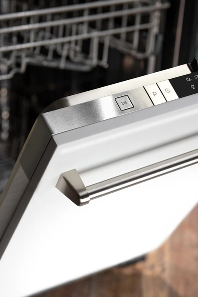 Parlak Beyaz Kendinden Yapışkanlı Kaplama Folyosu 50 CM X 1 MT - Resim 4