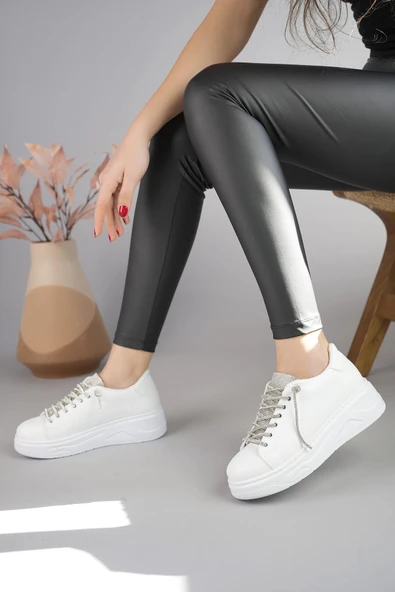 Muggo Reina Kadın Garantili Günlük Yürüyüş Rahat ve Tarz Kalın Taban Bağcıklı Sneaker Spor Ayakkabı  BEYAZ 37 - 5