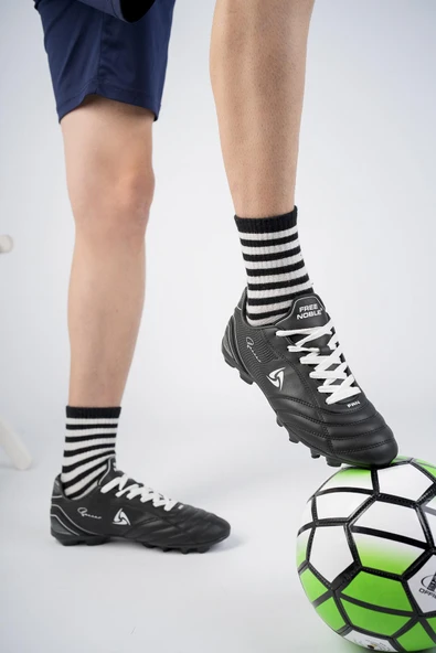 Muggo Pascal Unisex Garantili Krampon Halı Saha Futbol Spor Ayakkabı  SİYAH- BEYAZ 42