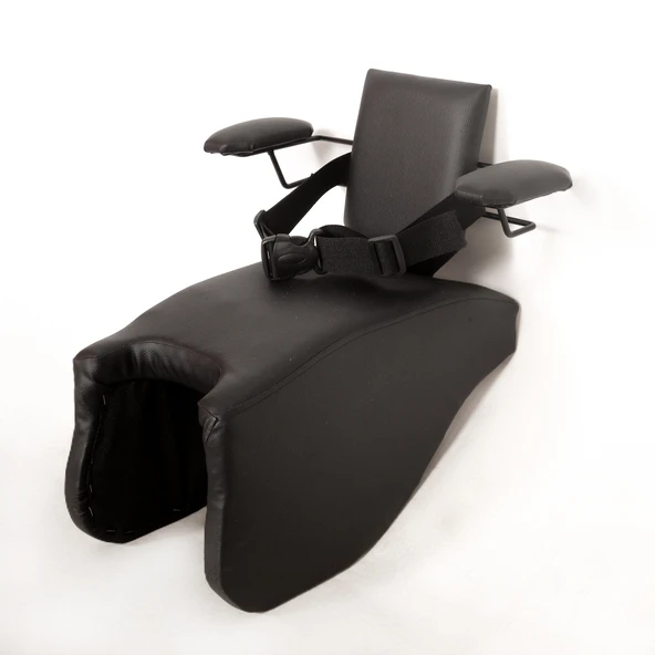 Yamaha N-MAX Motosiklet Çocuk Koltuğu,Emniyet Kemerli, Siyah Deri, Kollu, 4-8 Yaş Arası, Hediyeli