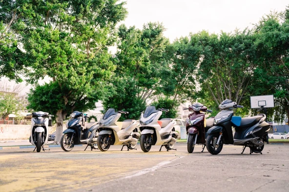 HONDA ACTİVA-DİO Motosiklet Çocuk Koltuğu, Siyah Deri, Kolsuz, 4-8 Yaş Arası, Hediyeli - 5