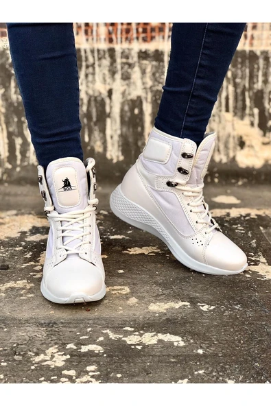 BA0600 Bağcıklı Beyaz Boksör Unisex Spor Postal Bot